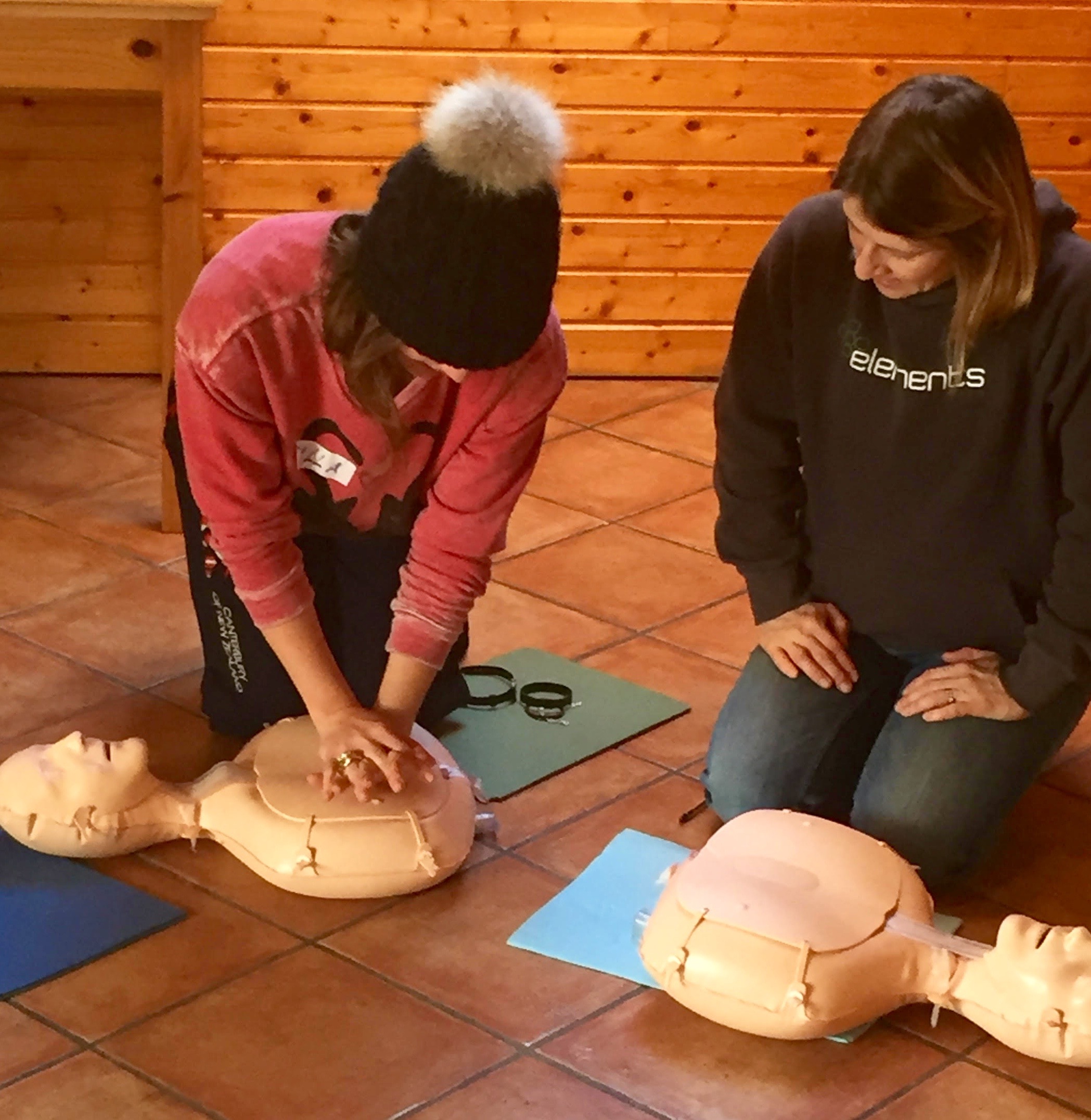 Meribel students First Aid course