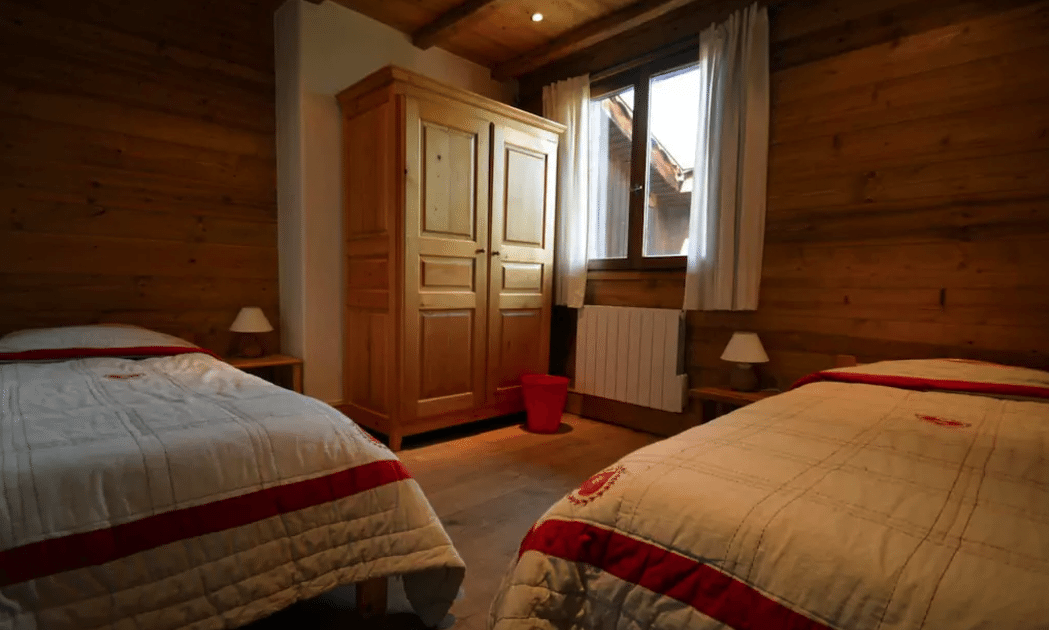 Our Courchevel chalet uses twin bedrooms for our BASI 1 & 2 ski instructor course
